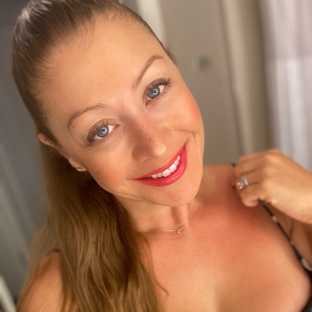 Meet your Posher, Melissa